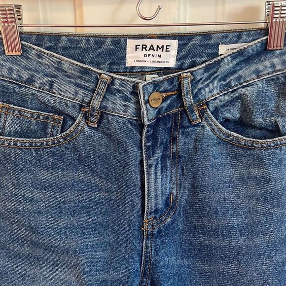 FRAME // Le Skinny de Jeanne - Picture 3 of 7